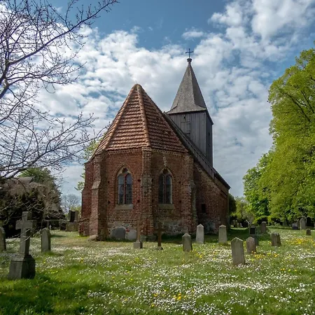 Hausboot Lydia In 度假居 加格尔